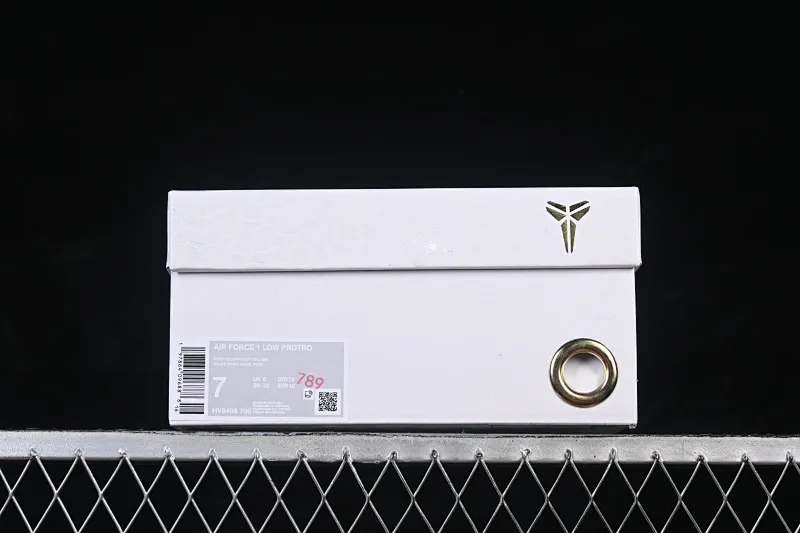 All categories Nk Air Force 1 Air Force series Nk Air Force 1 Low Air Force low top Nike Air Force 1'07 Low Kobe Bryant full first layer Air Force 1 low top casual sneakers HV9408-700
